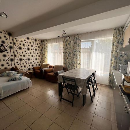 Vila Andra Apartment Eforie Nord Luaran gambar